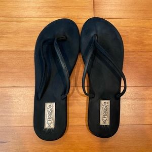 Black FloJo FlipFloos - 8